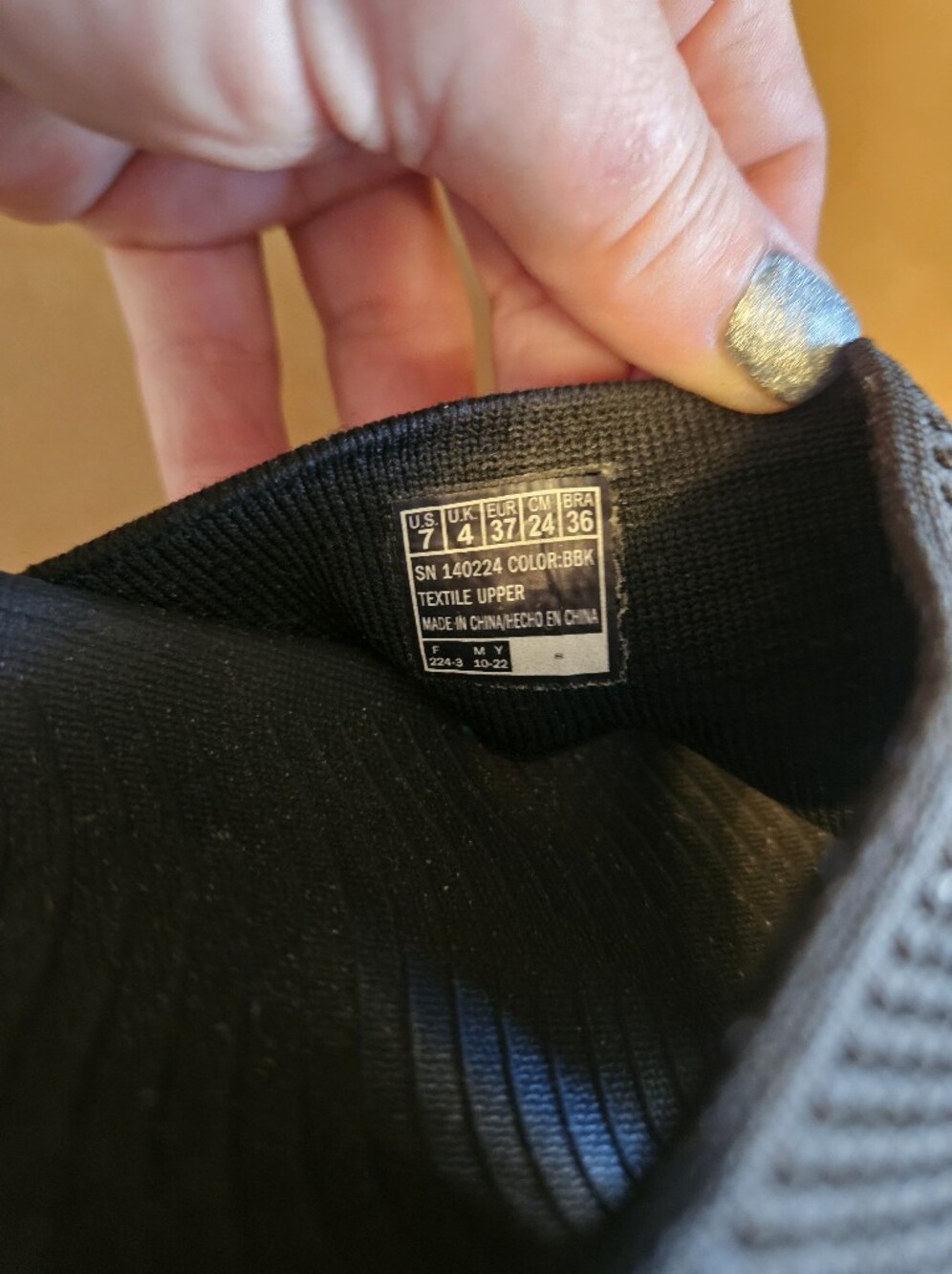 Sketchers Arch Fit Black Slides - Picture 7 of 7